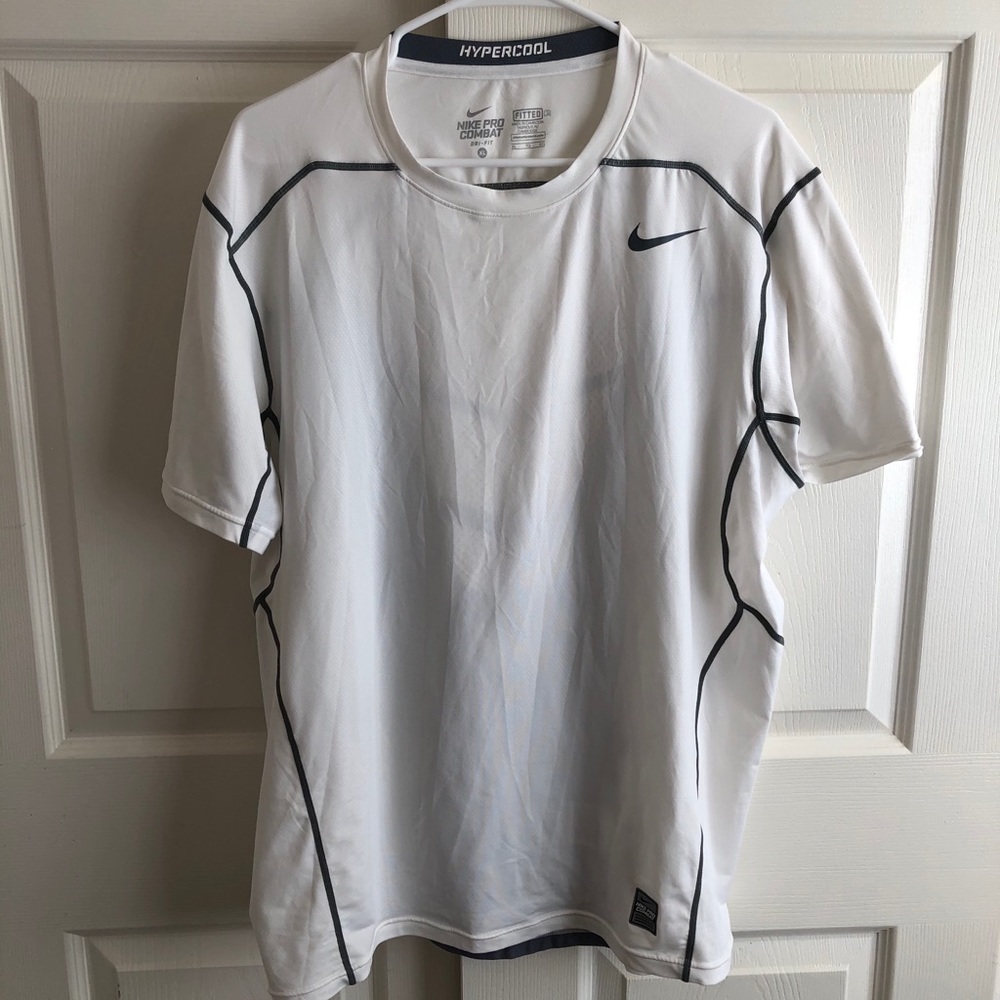 Nike pro combat